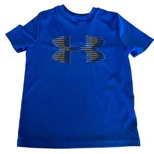Under Armour athletic tee